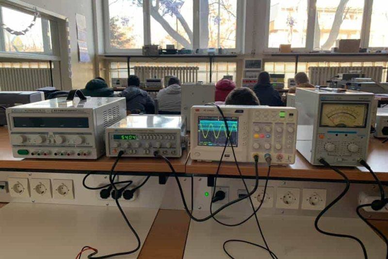 електроника-и-телекомуникации